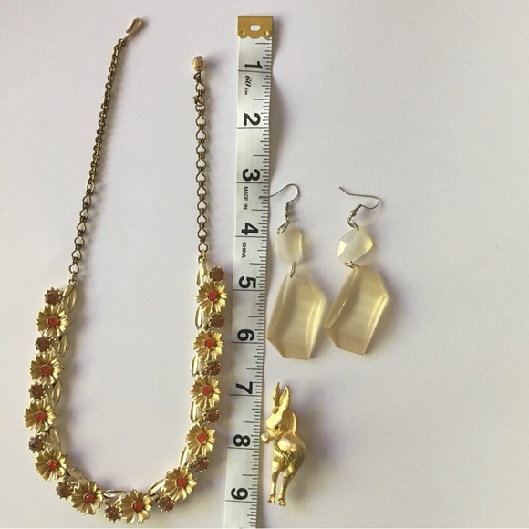 VTG 🌼 Golden Curated Trio jewelry set - Picture 15 of 16